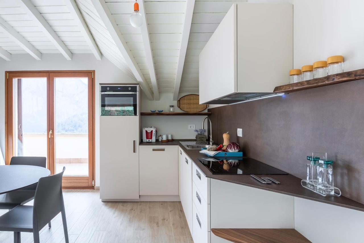 Mansarda I Cipressi Apartment Lenno Exterior photo