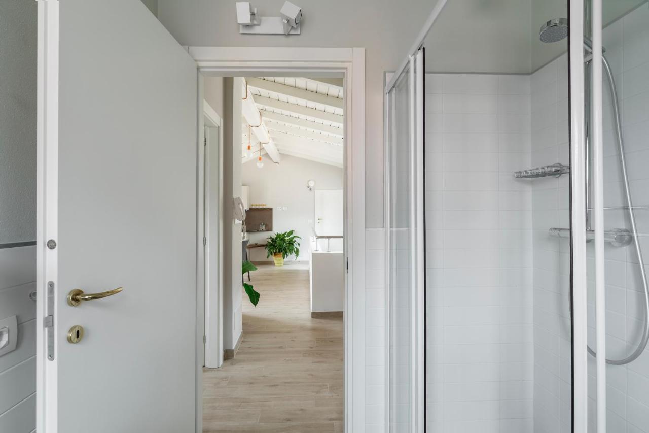 Mansarda I Cipressi Apartment Lenno Exterior photo